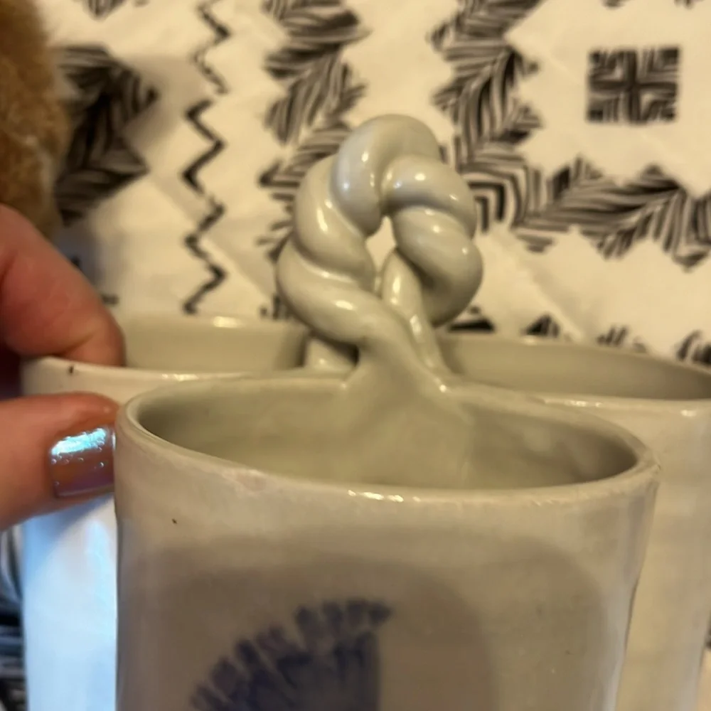 Three Cup Compartment Organizer